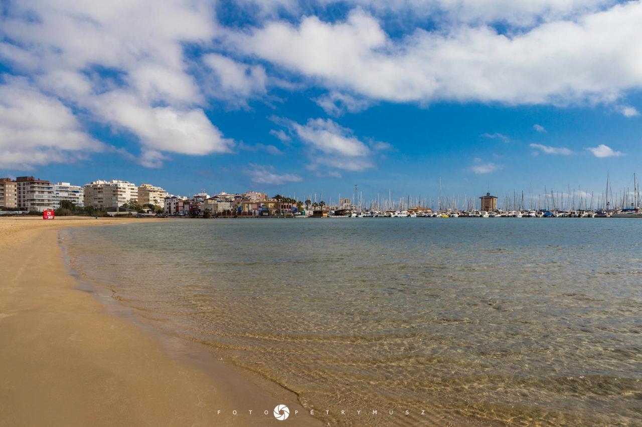 108 Apartament Fabulus Torrevieja Kültér fotó